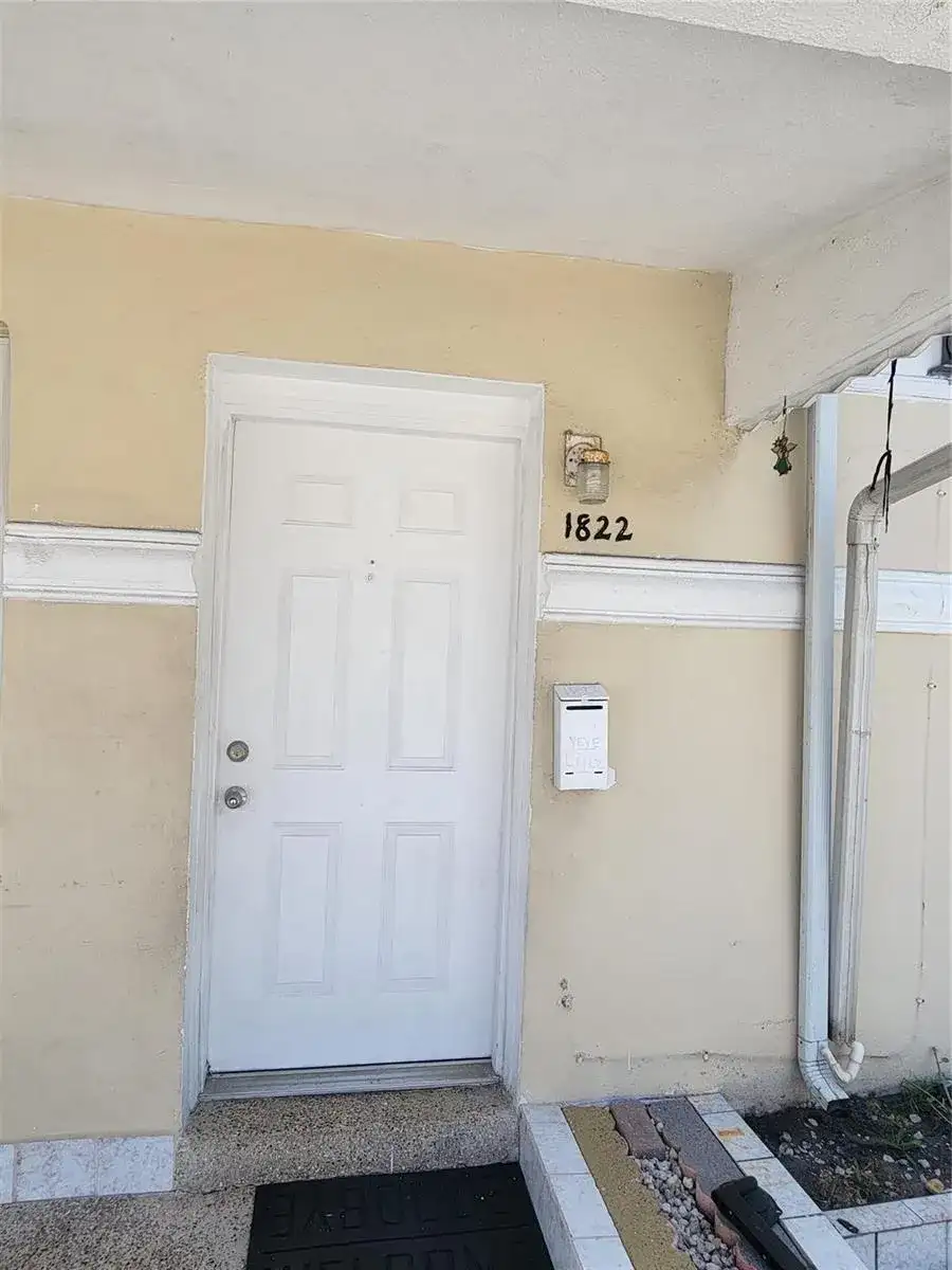 1822 JOHNSON Street, Hollywood FL 33020 photo 3