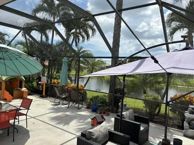 5026 PRAIRIE DUNES VILLAGE Circle, Lake Worth FL 33463