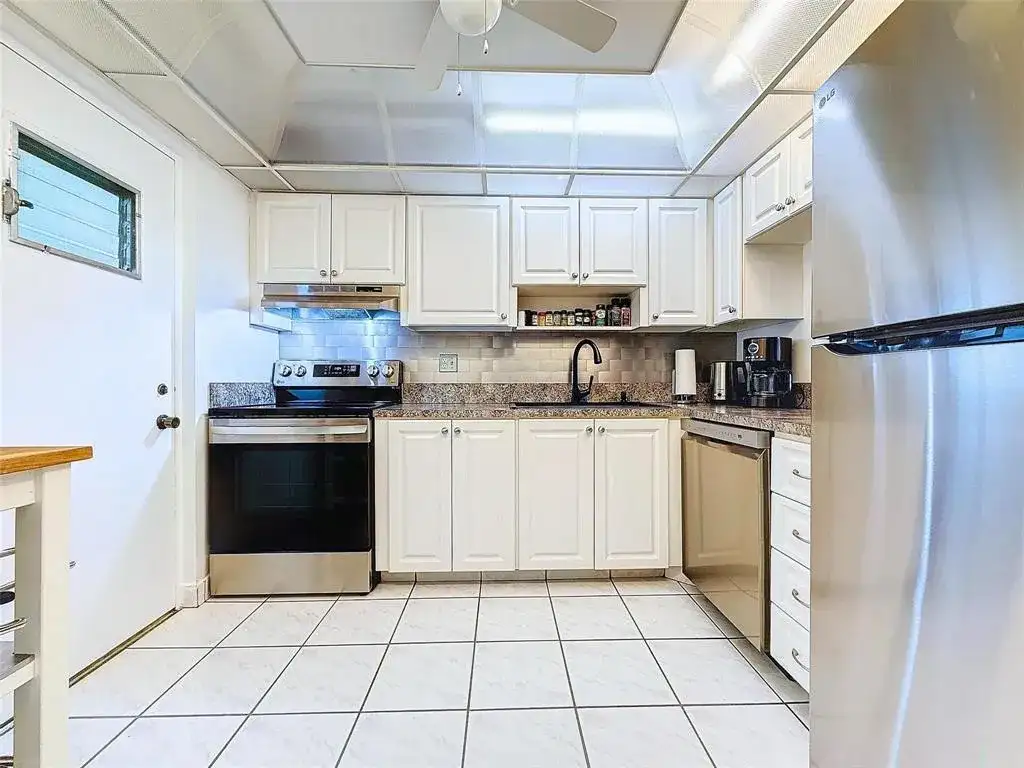 2309 S Cypress Bend Drive # 515, Pompano Beach FL 33069 photo 4