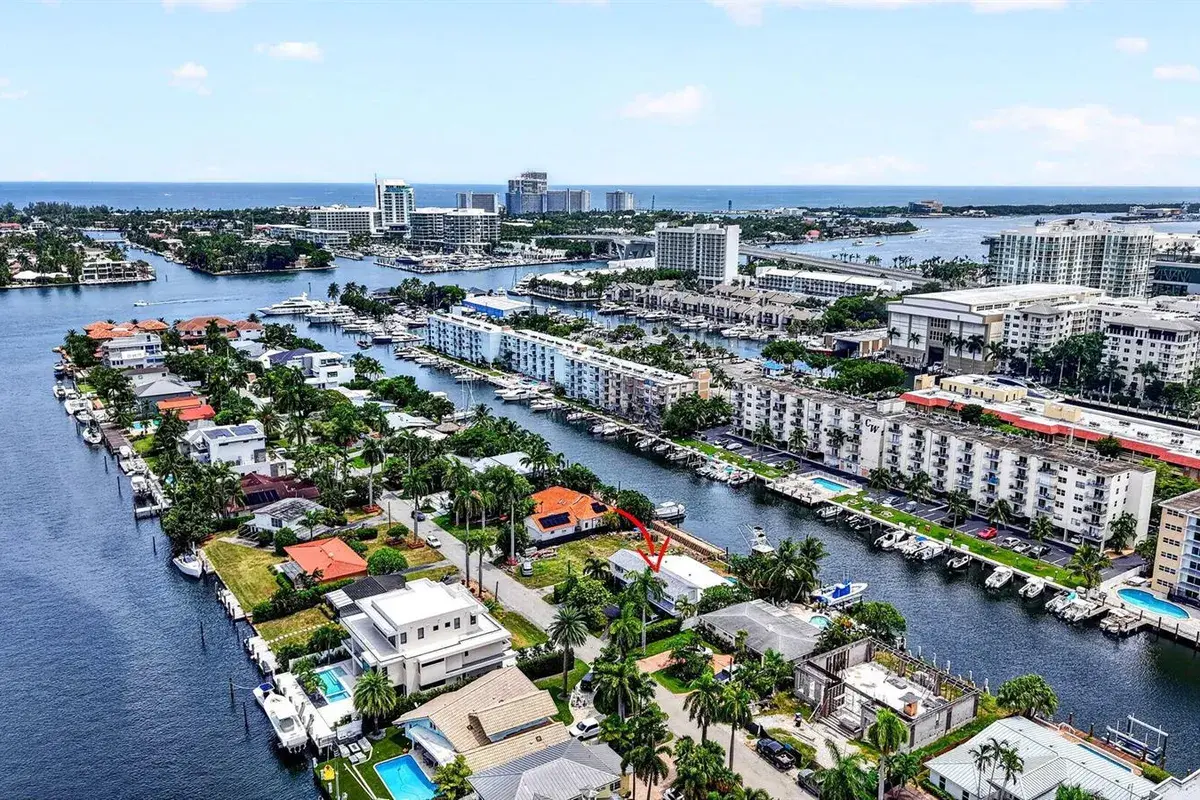 1636 SE 14TH Street, Fort Lauderdale FL 33316