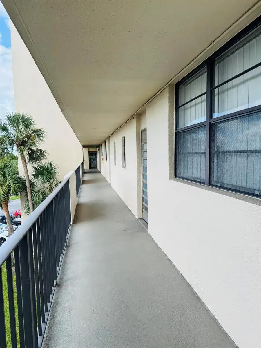 2430 DEER CREEK COUNTRY CLUB Boulevard # 2, Deerfield Beach FL 33442 photo 5
