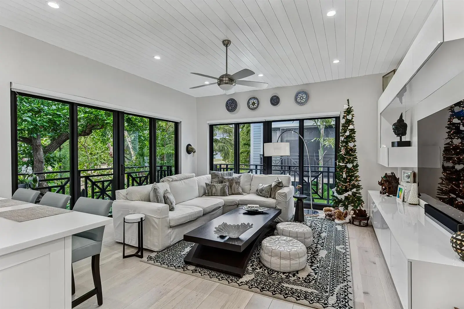 1556 S OCEAN Lane # 204, Fort Lauderdale FL 33316