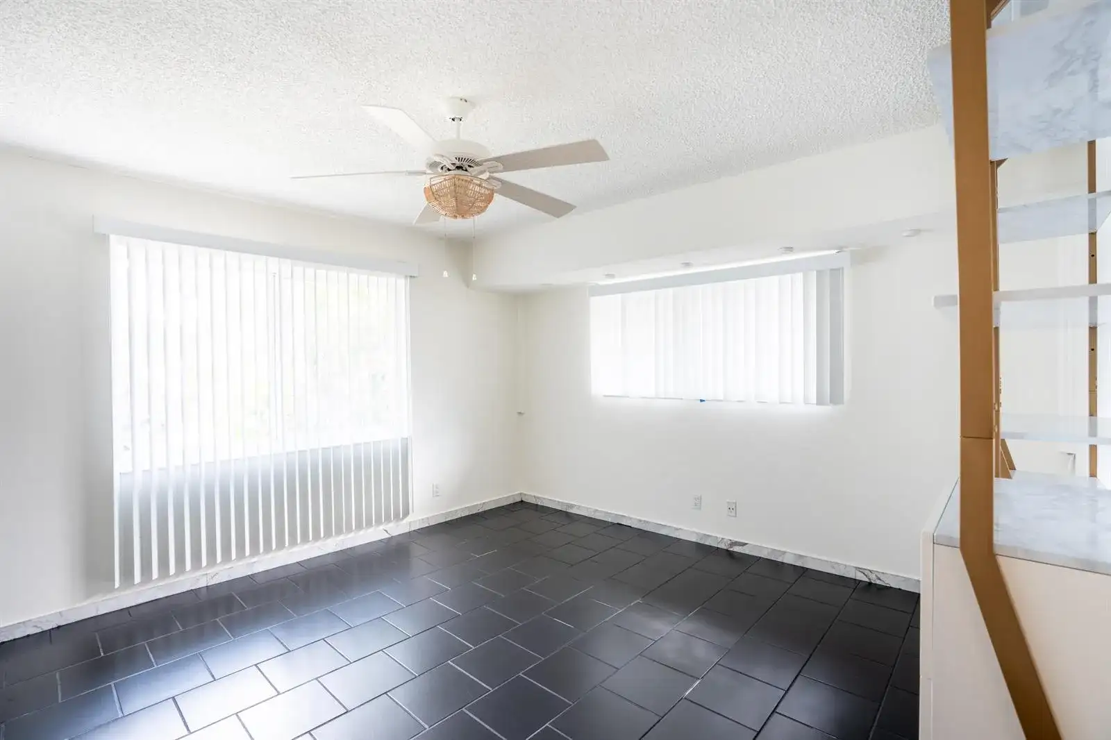 17 SE 8TH Terrace, Deerfield Beach FL 33441 photo 5
