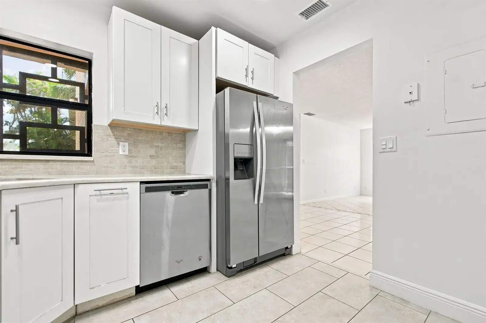 2662 Carambola Circle N, Coconut Creek FL 33066 photo 3