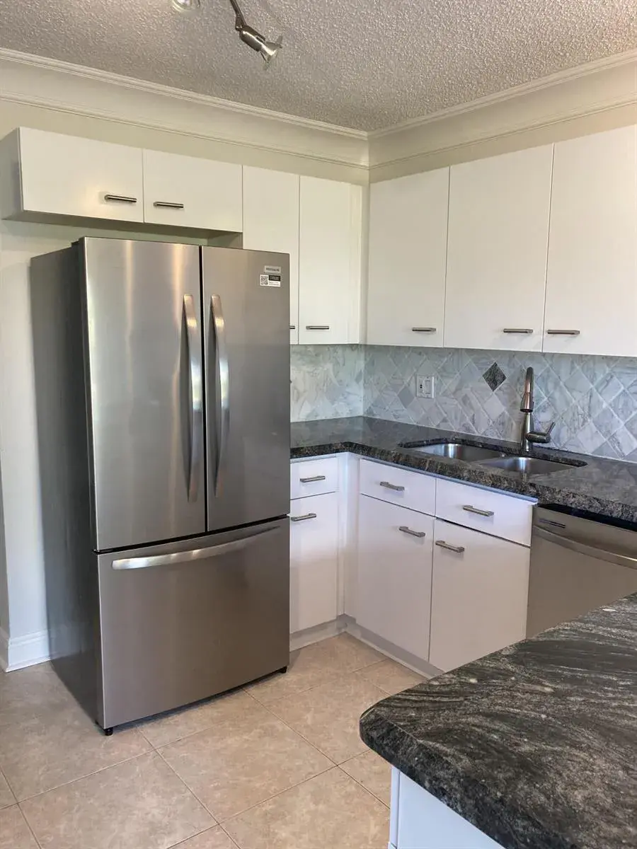 7680 STONE HARBOUR Drive # 3, Lake Worth FL 33467