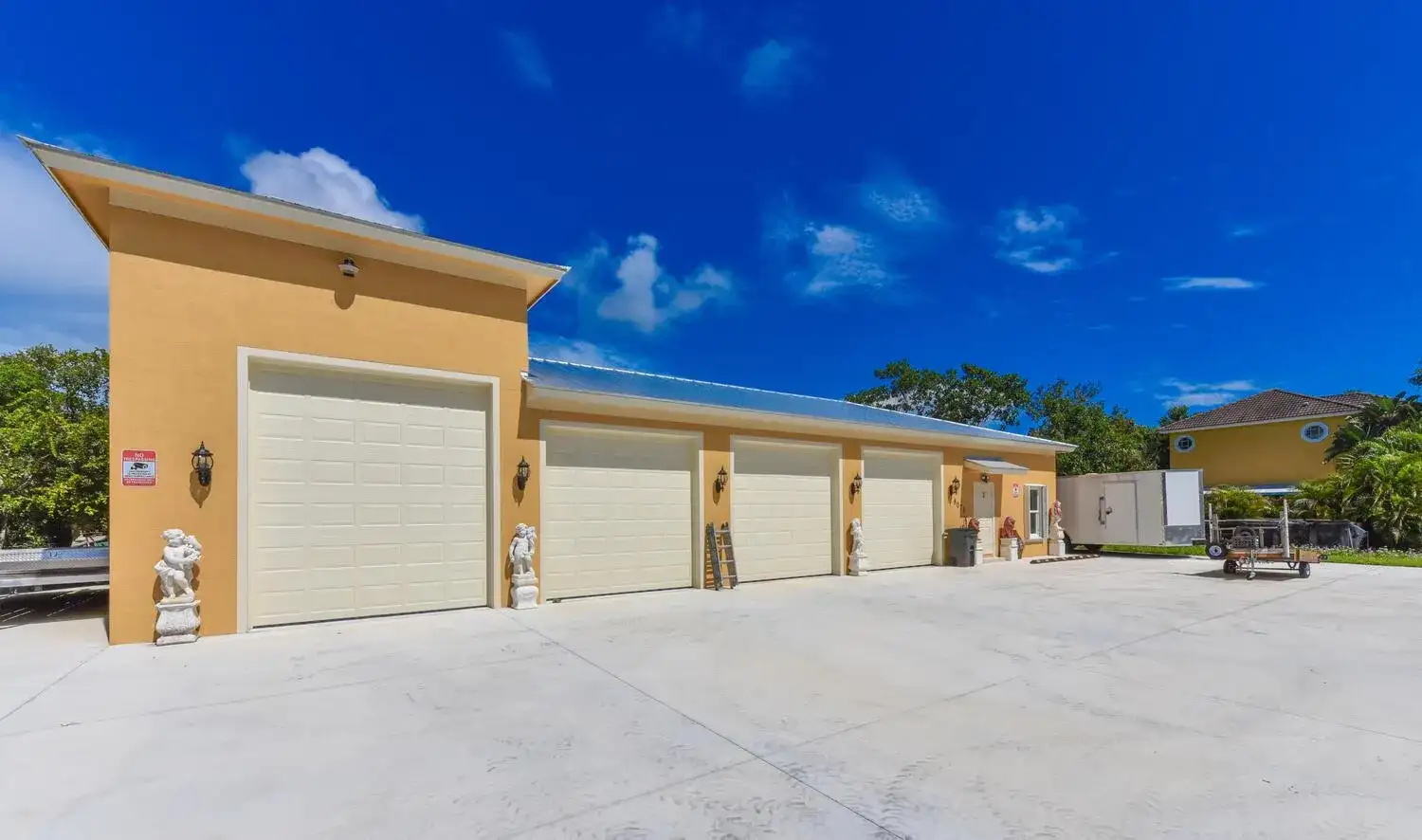 8073 S Indian River Drive, Fort Pierce FL 34982 photo 3