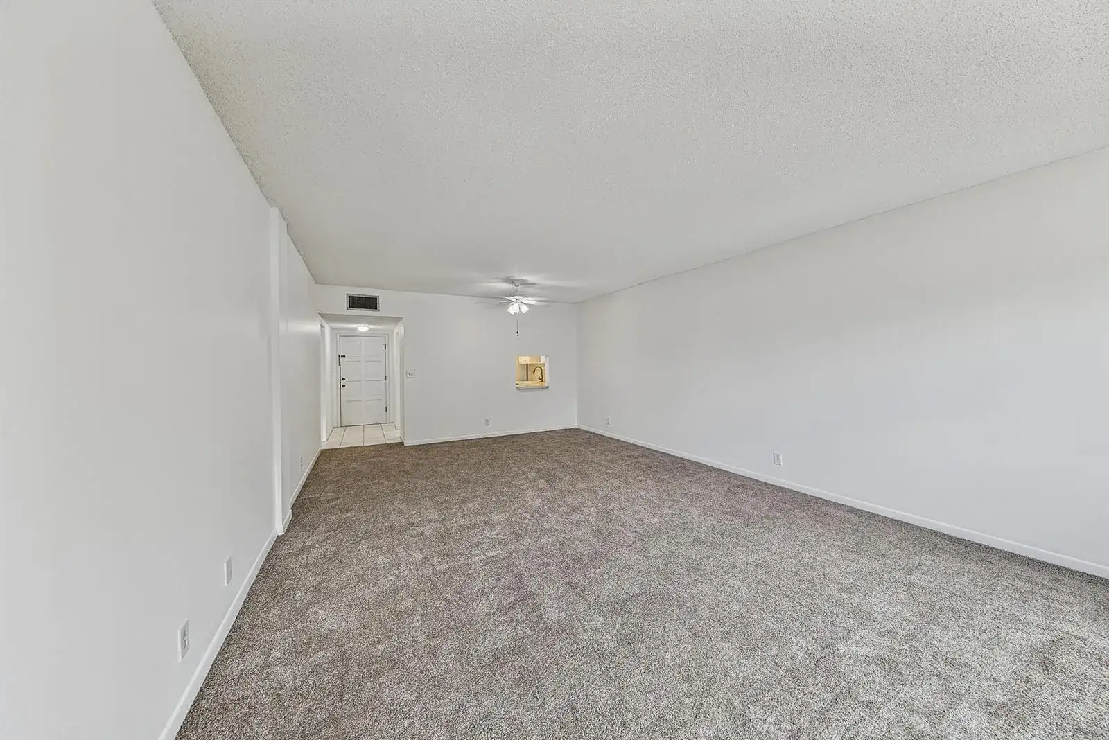 6731 Cypress Road Unit 402, Plantation FL 33317 photo 4