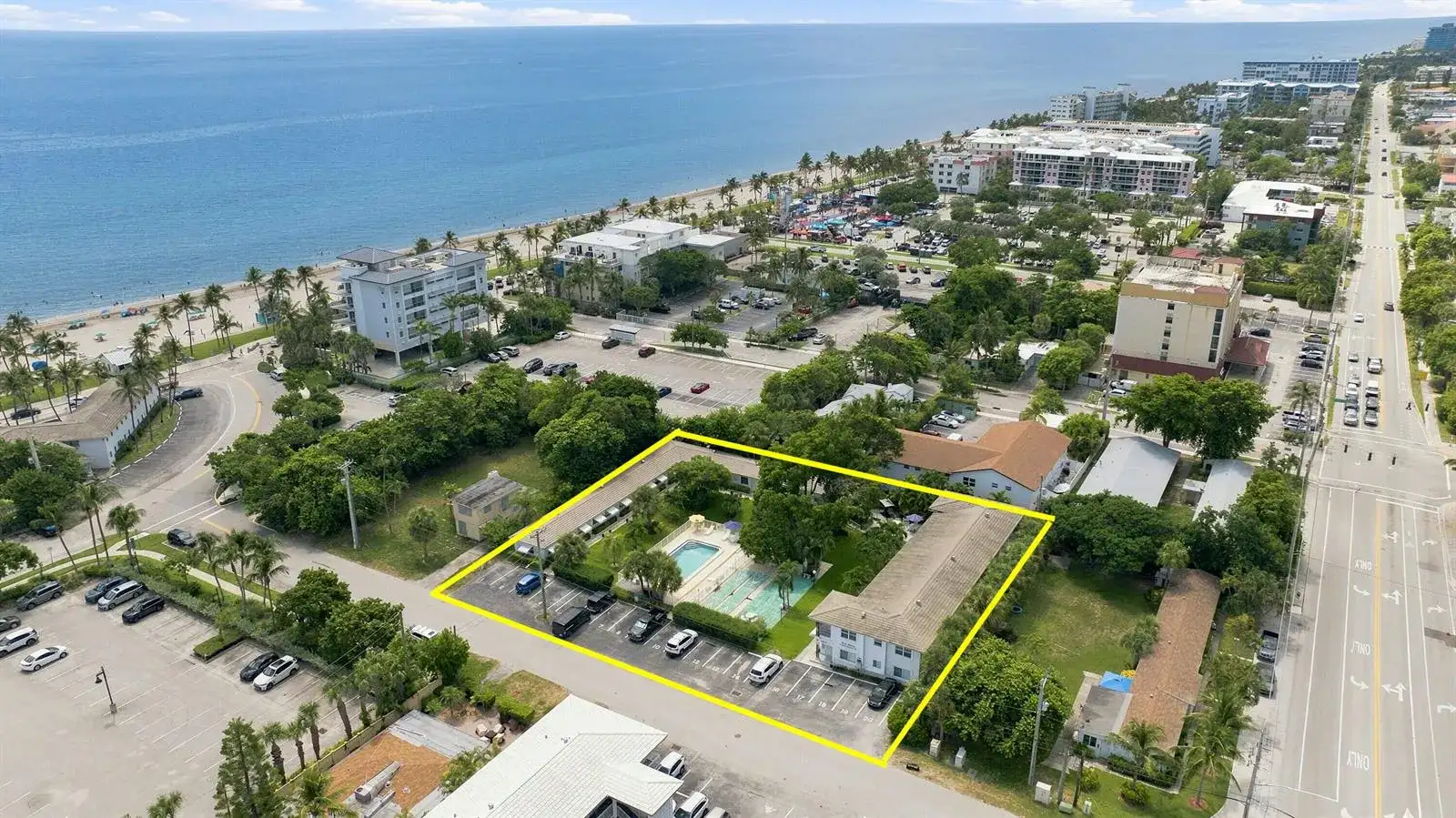 2060 NE 1st Street # 20, Deerfield Beach FL 33441 photo 4