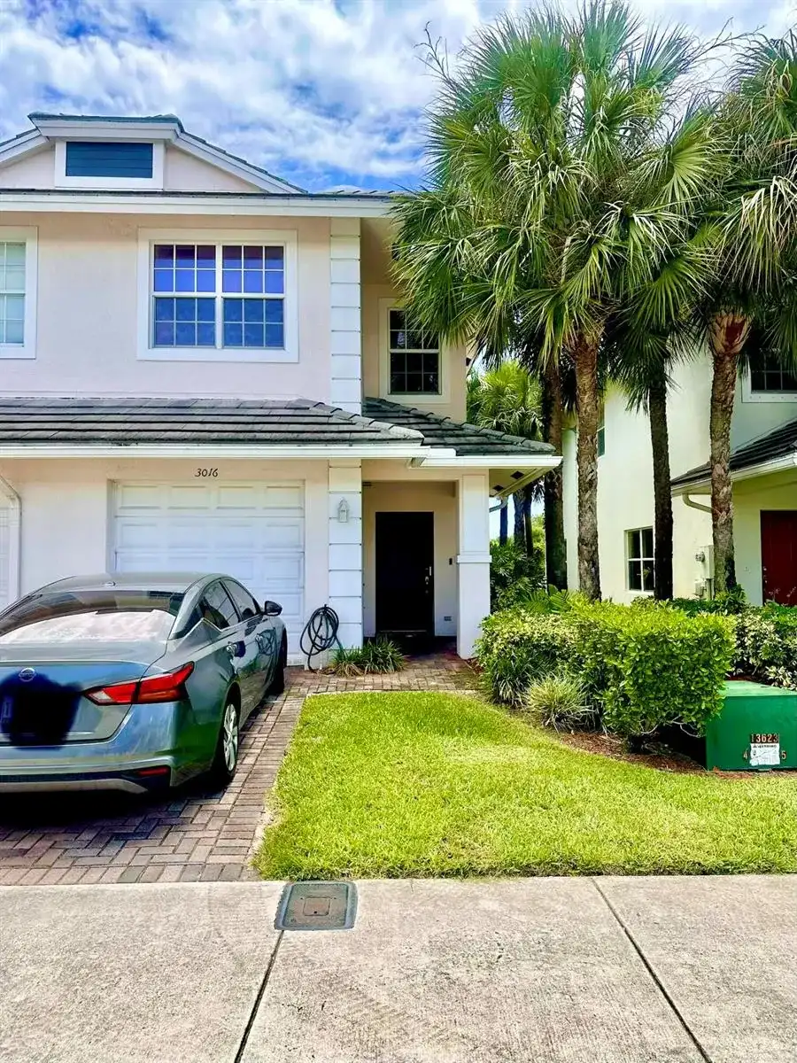 3016 NW 30TH Avenue, Oakland Park FL 33311