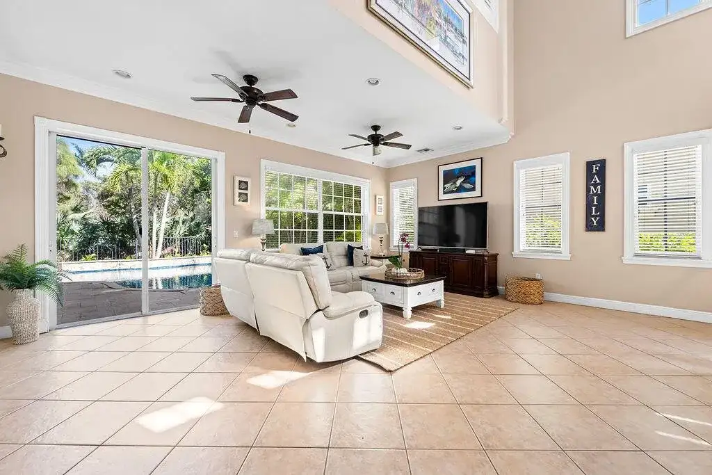 1044 Vintner Boulevard, Palm Beach Gardens FL 33410 photo 5