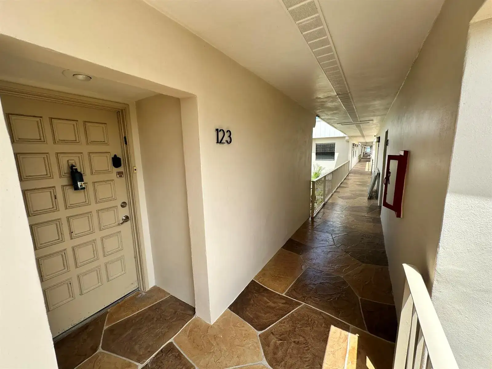 123 Capri C, Delray Beach FL 33484 photo 3