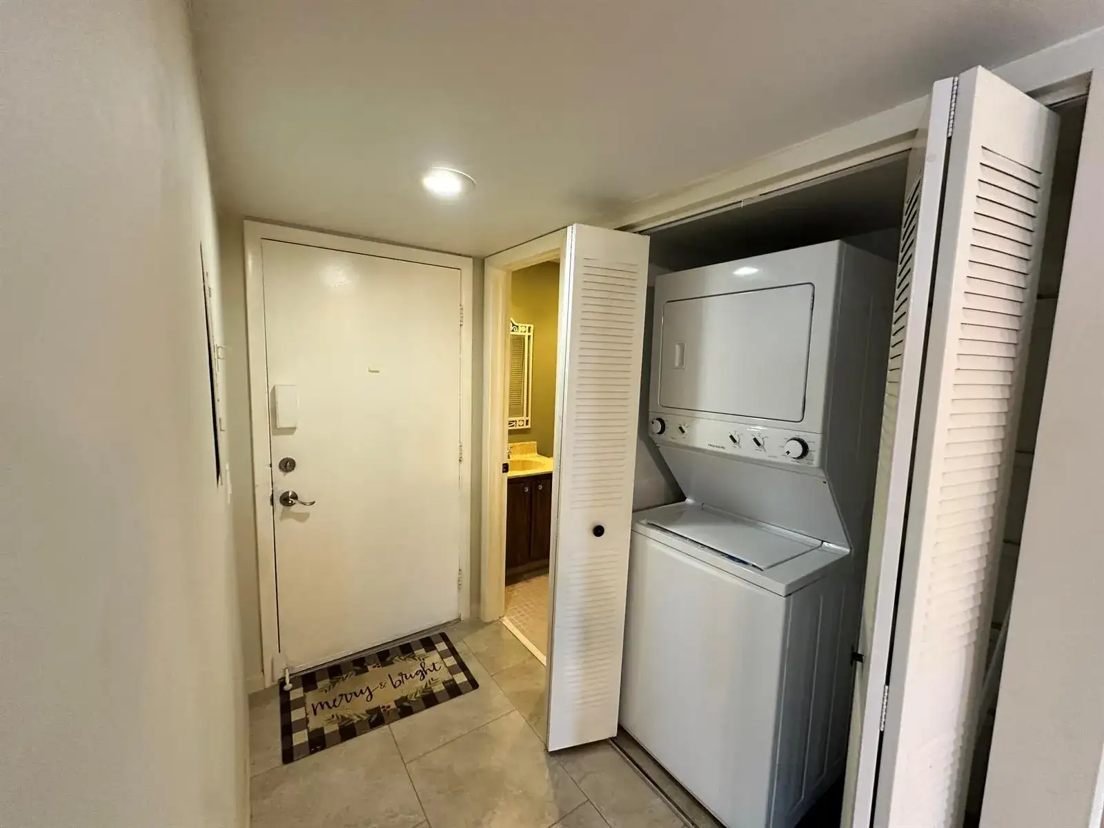 123 Capri C, Delray Beach FL 33484 photo 4