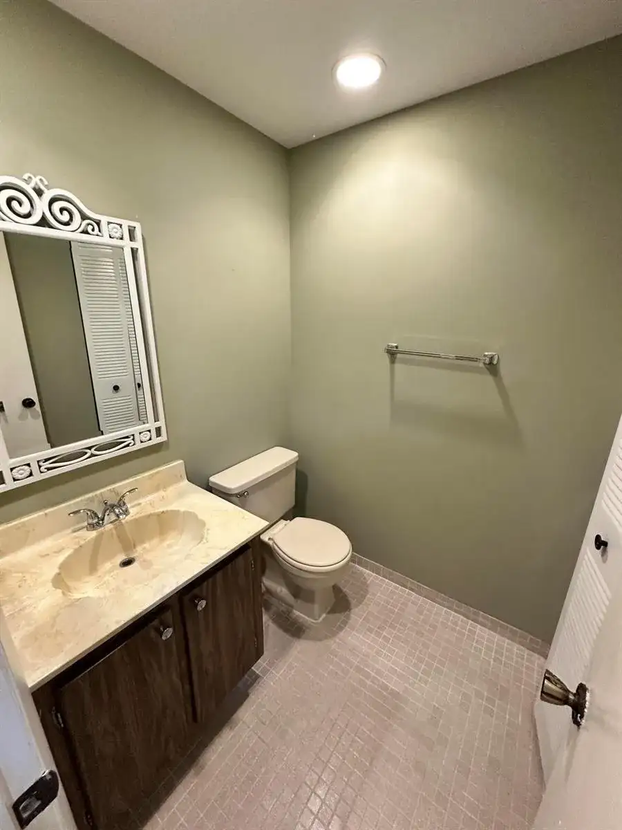 123 Capri C, Delray Beach FL 33484 photo 5