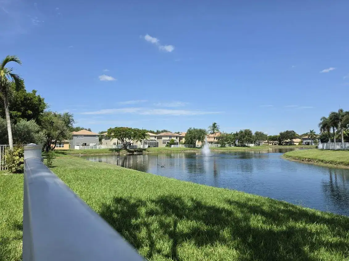 5292 Sancerre Circle, Lake Worth FL 33463 photo 2