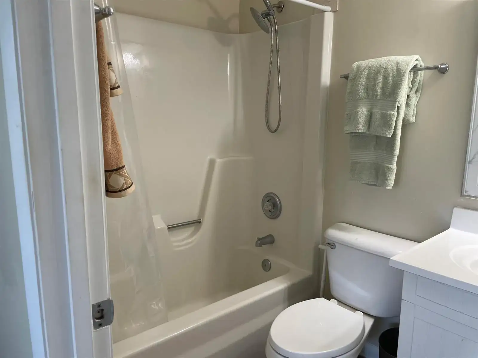 88 CROOKED TREE Lane # 105, Vero Beach FL 32962 photo 3
