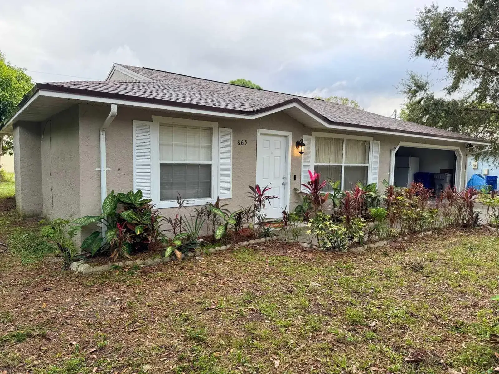 865 17TH Lane SW, Vero Beach FL 32962 photo 2