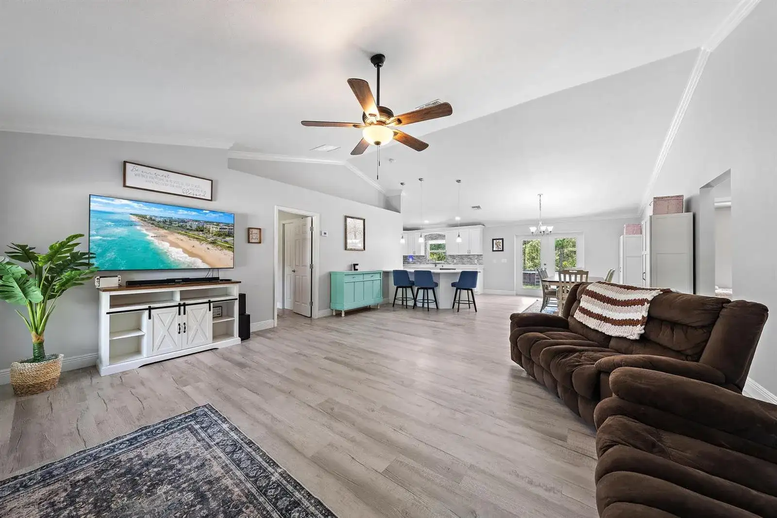 2600 NE 103RD Avenue, Okeechobee FL 34974 photo 3