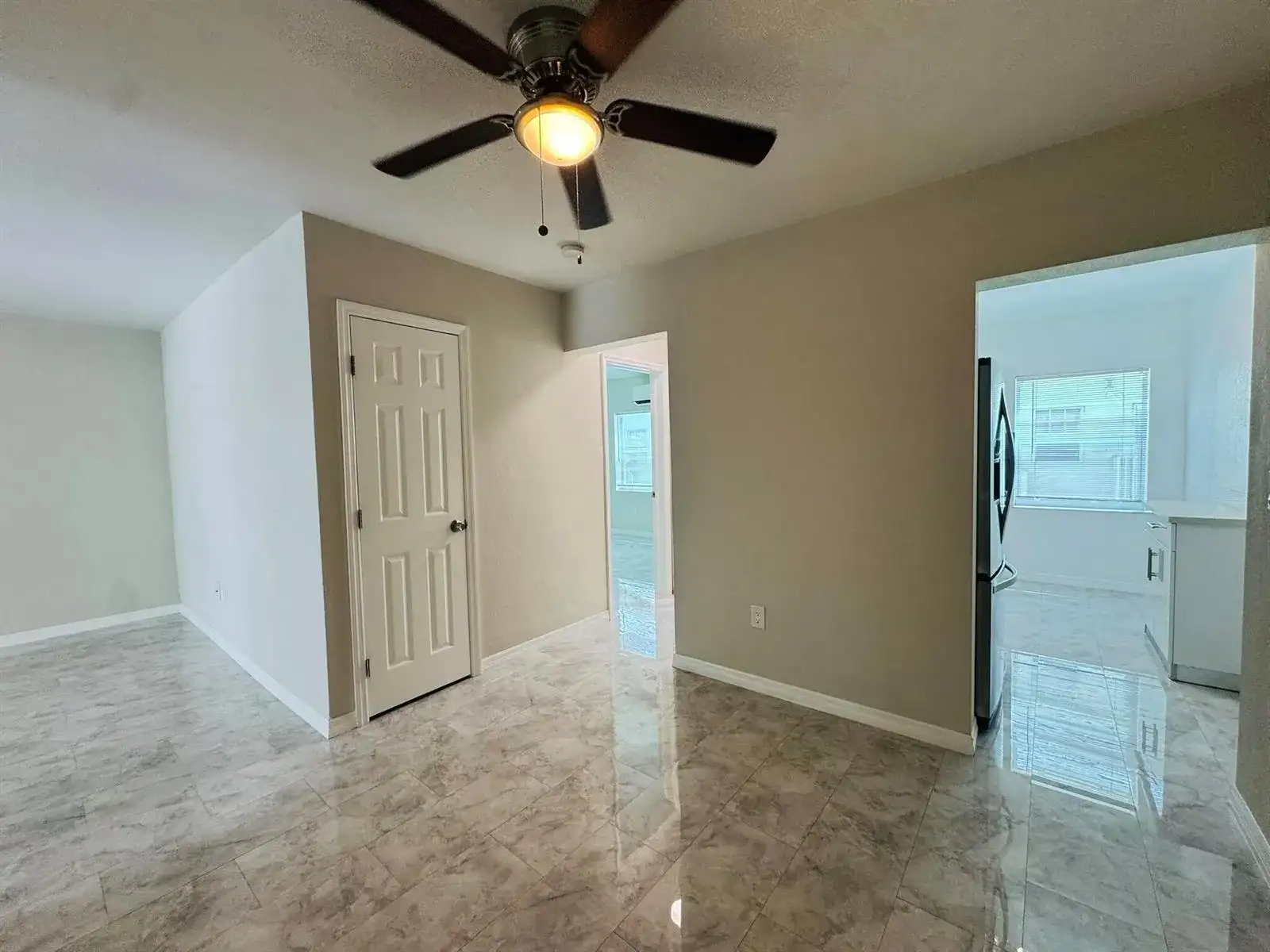 935 8th Street # 2, Miami Beach FL 33139 photo 3
