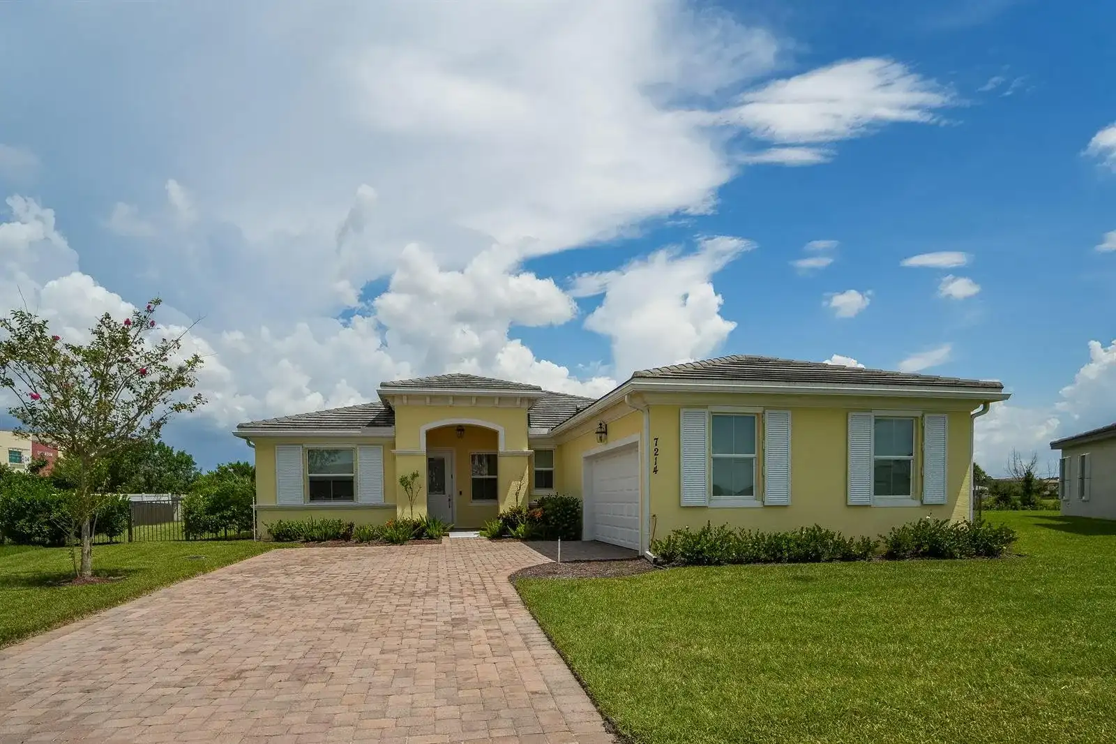 7214 NW Farnsworth Circle, Port St. Lucie FL 34987
