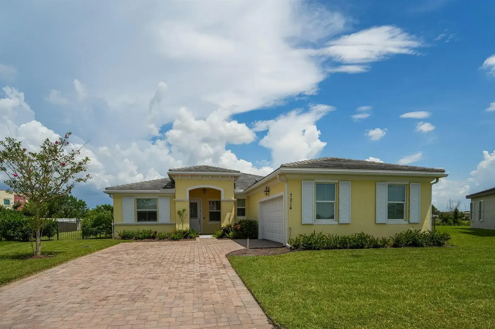 7214 NW Farnsworth Circle, Port St. Lucie FL 34987