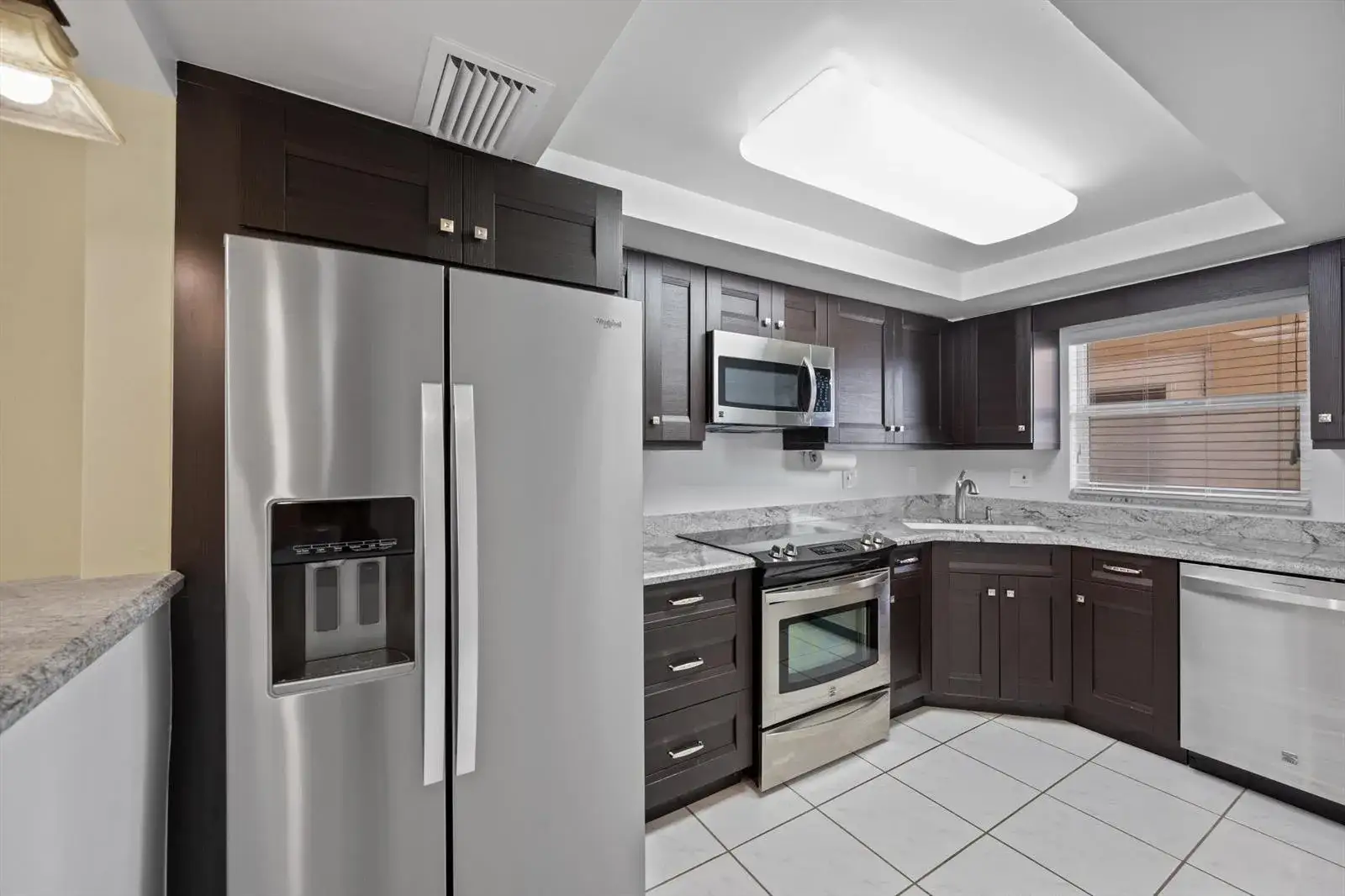 725 N RIVERSIDE Drive # 203, Pompano Beach FL 33062