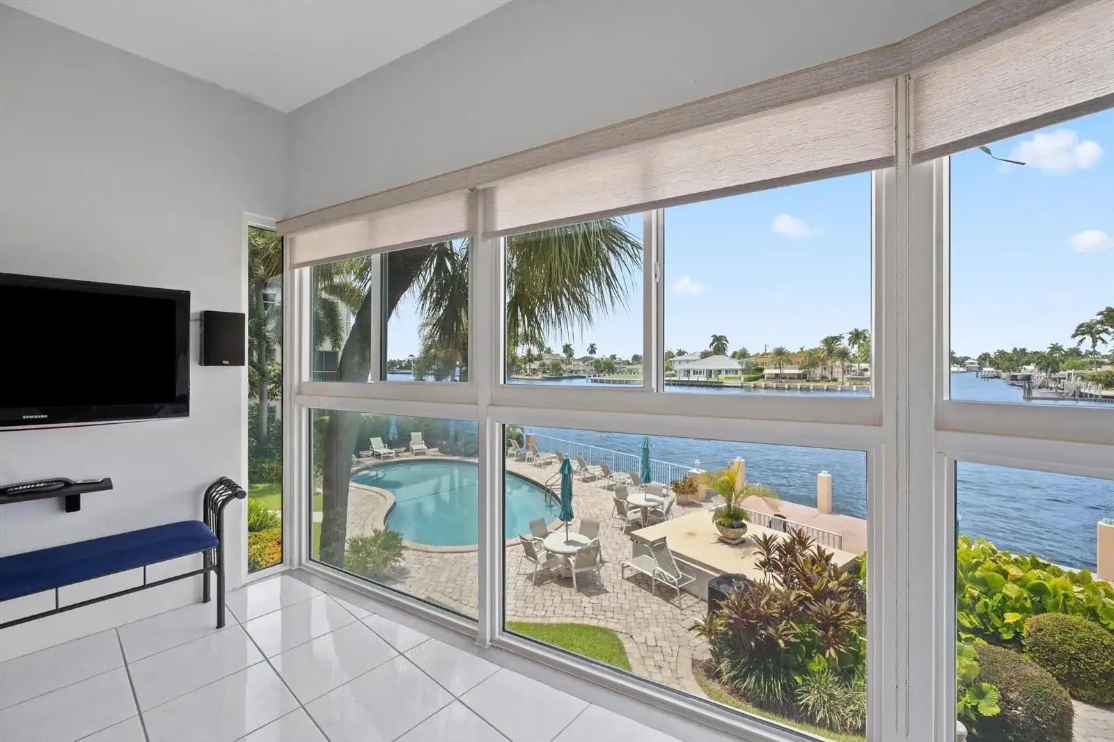 725 N RIVERSIDE Drive # 203, Pompano Beach FL 33062 photo 2