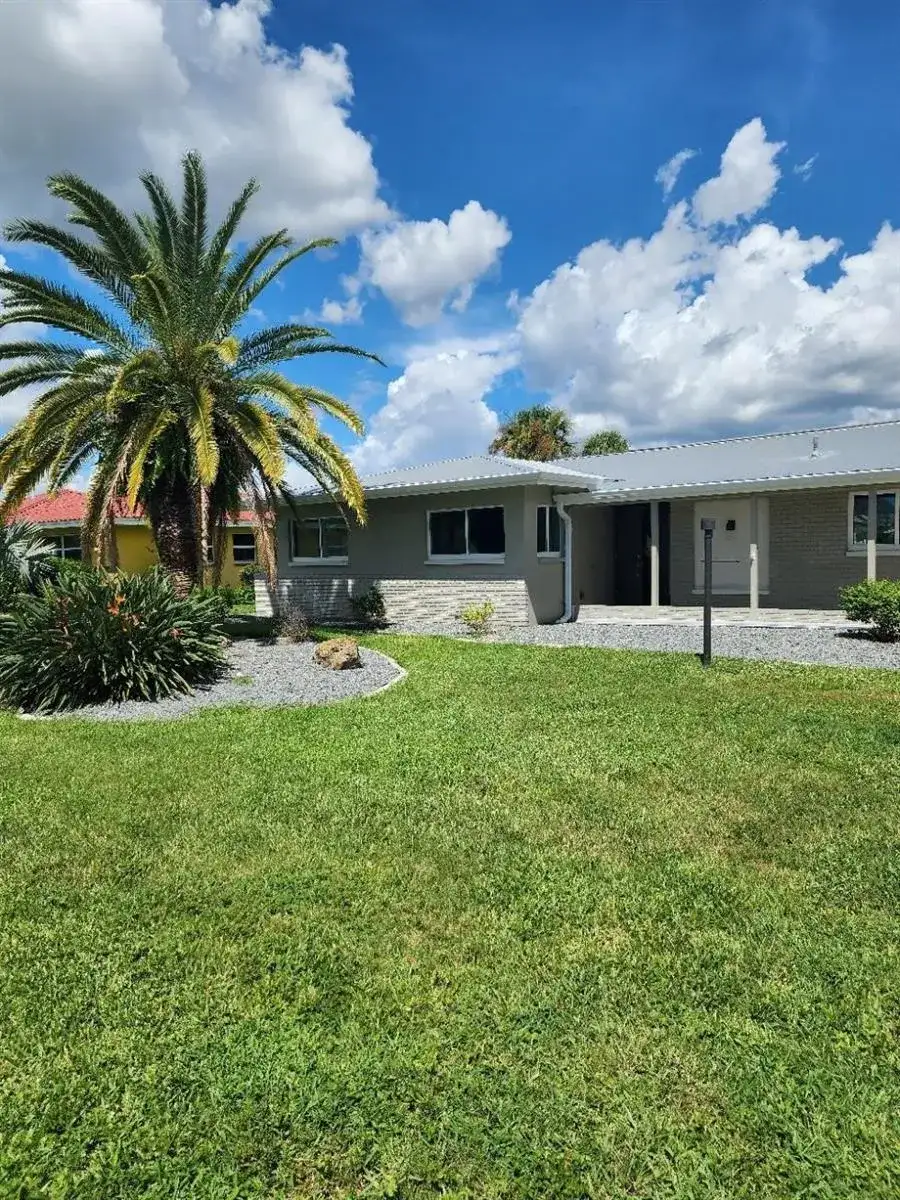 5325 COCOA Court, Cape Coral FL 33904 photo 3