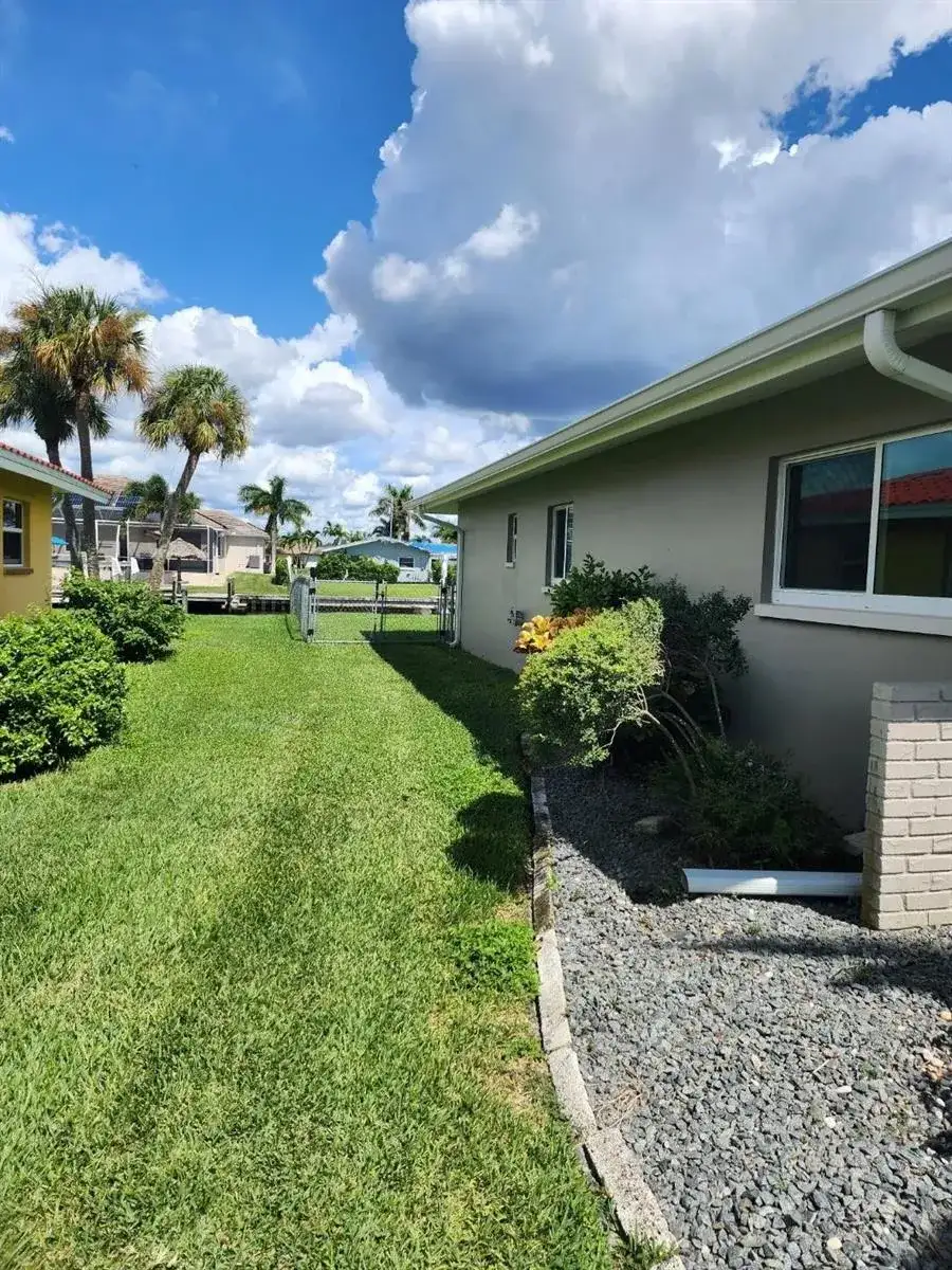 5325 COCOA Court, Cape Coral FL 33904 photo 5