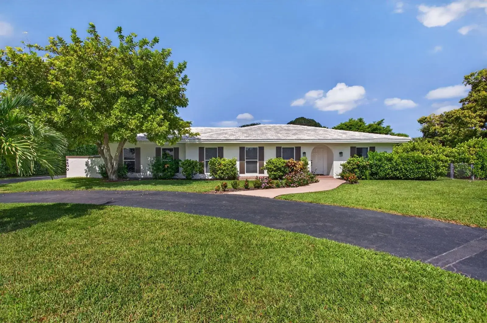 2400 NW 105TH Terrace, Coral Springs FL 33065