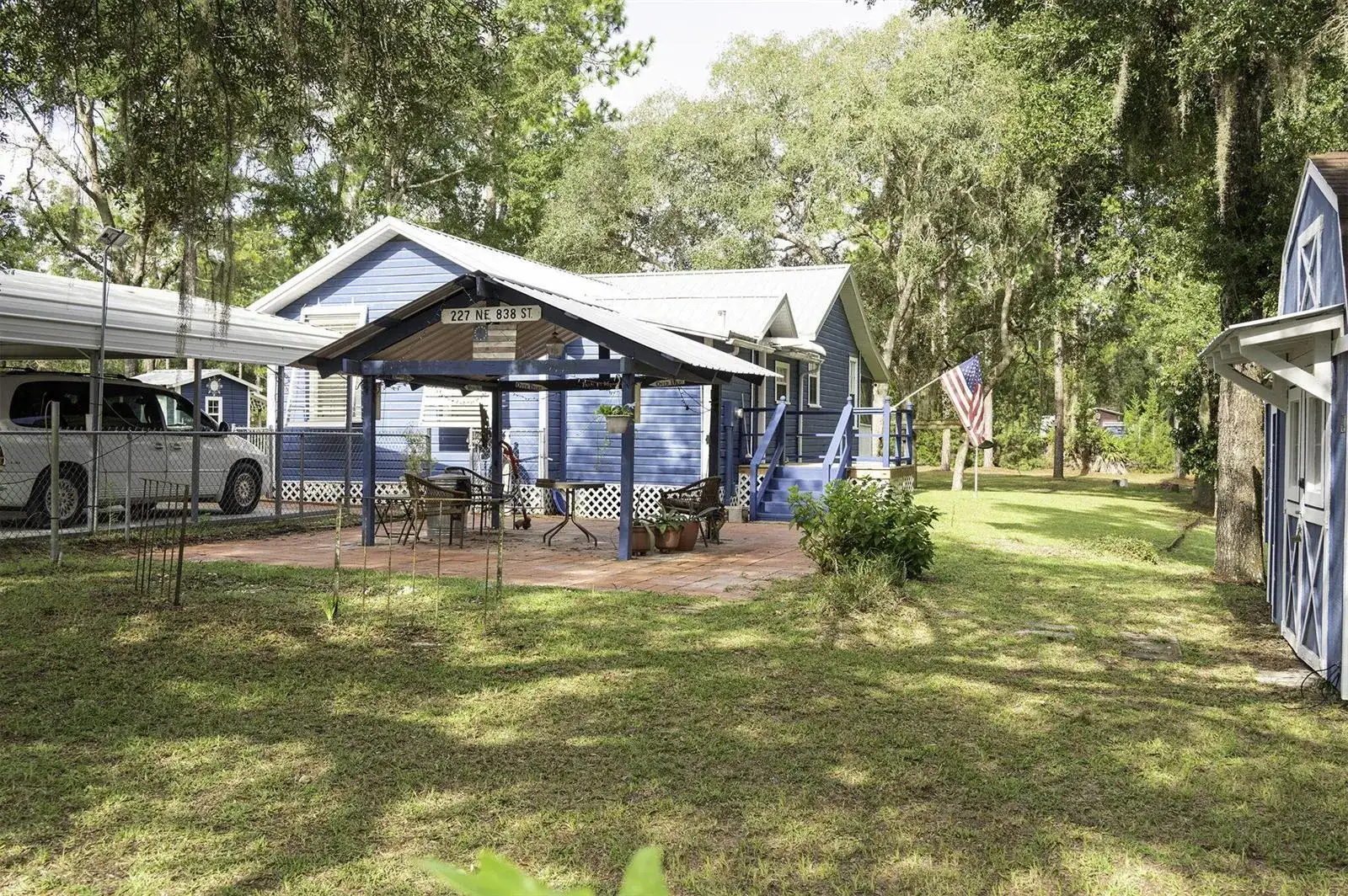 227 River View Drive, FL 32680 photo 4