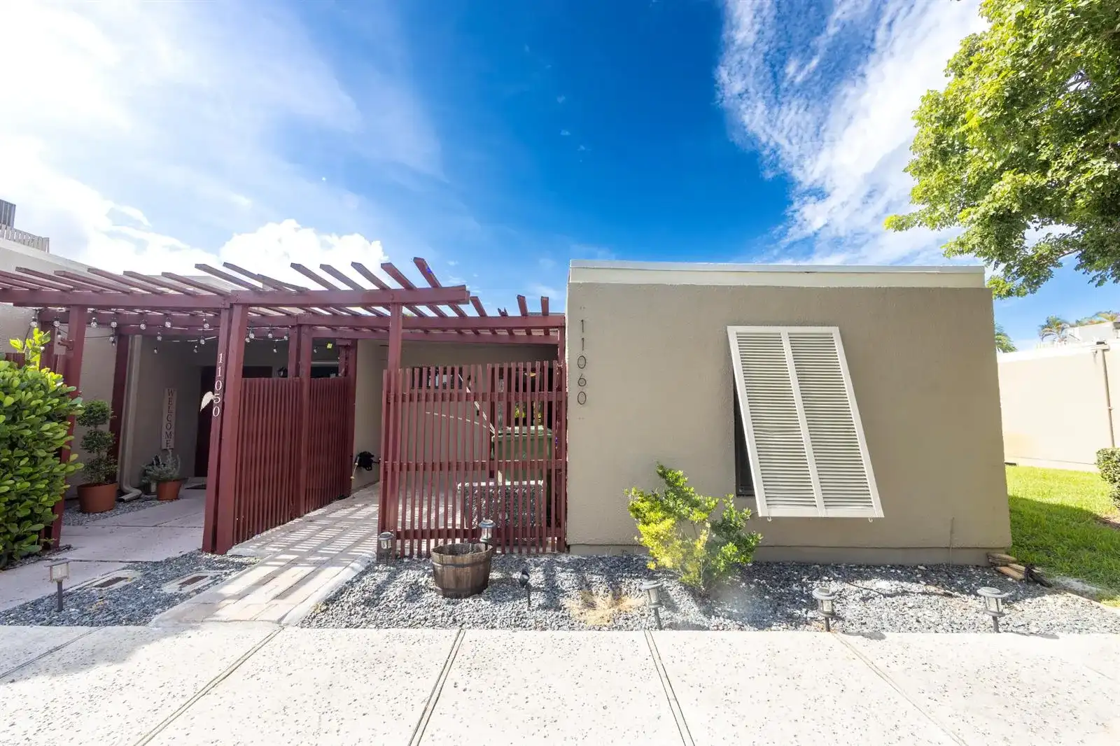 11060 S LAKEVIEW Drive # 11060, Pembroke Pines FL 33026