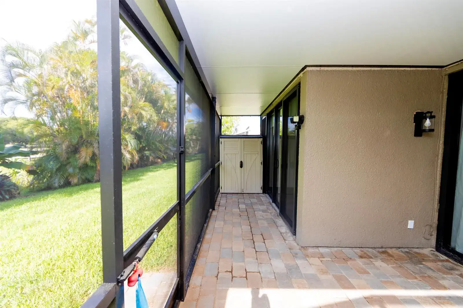 11060 S LAKEVIEW Drive # 11060, Pembroke Pines FL 33026 photo 5