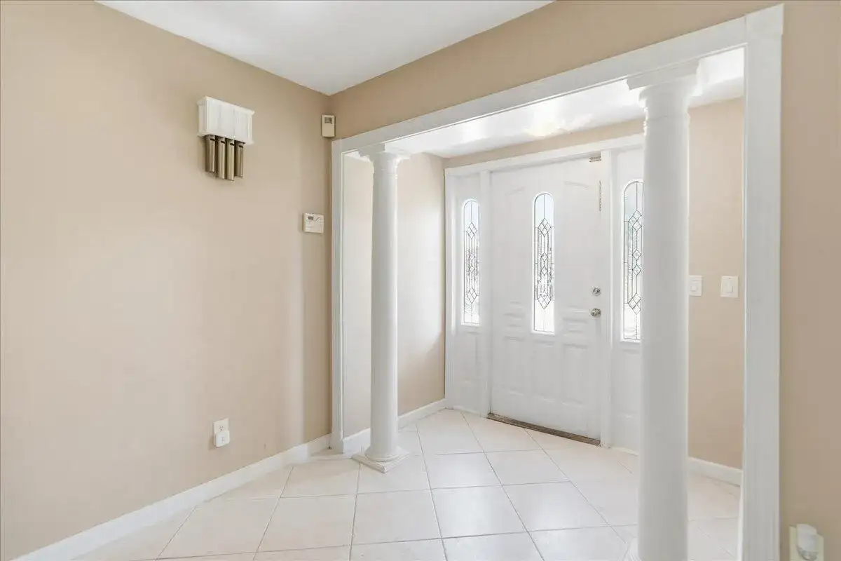 681 LAYPORT Drive, Sebastian FL 32958 photo 4