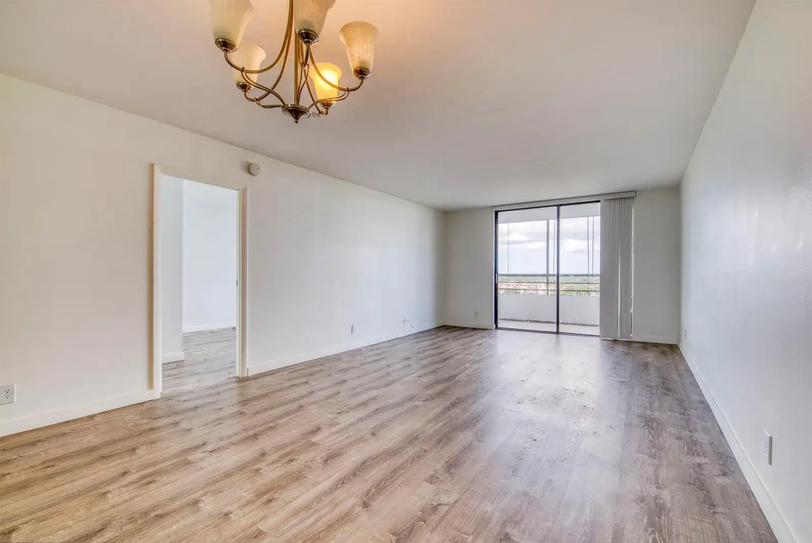 600 Three Islands Boulevard # 801, Hallandale Beach FL 33009 photo 5