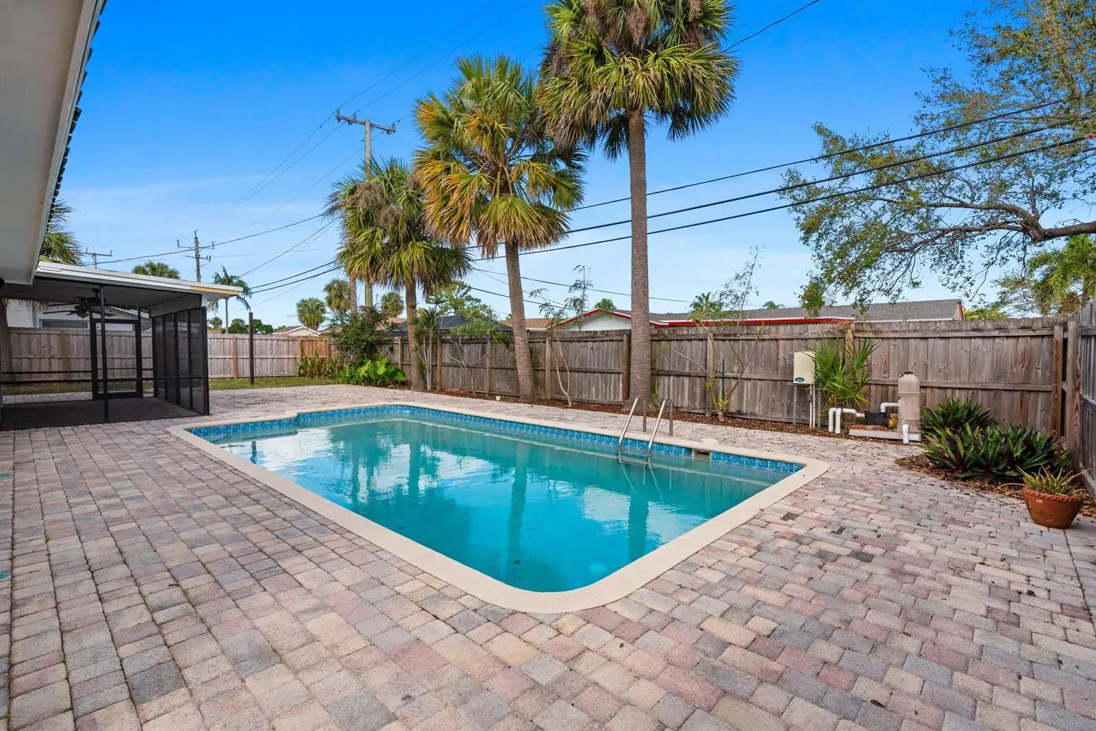 3697 Holly Drive, Palm Beach Gardens FL 33410 photo 4