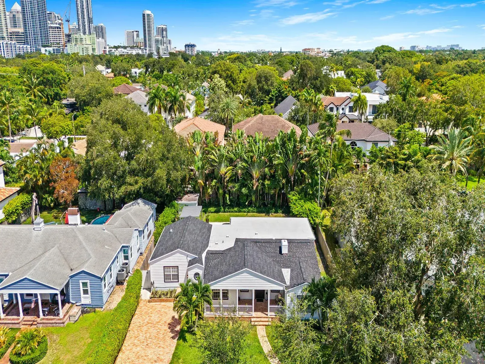 1001 SE 10th Street, Fort Lauderdale FL 33316