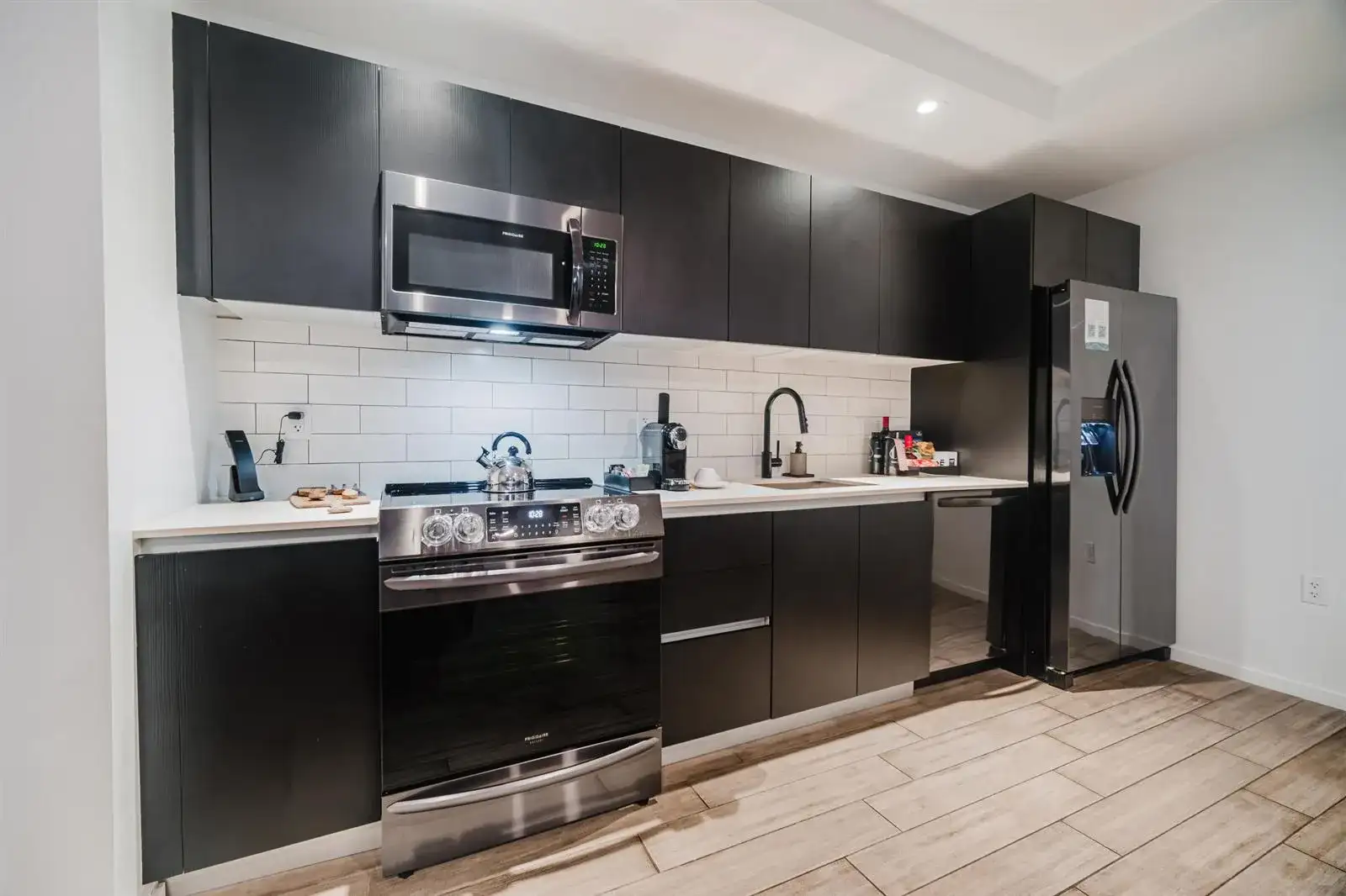 398 NE 5TH Street # 1515, Miami FL 33132 photo 2