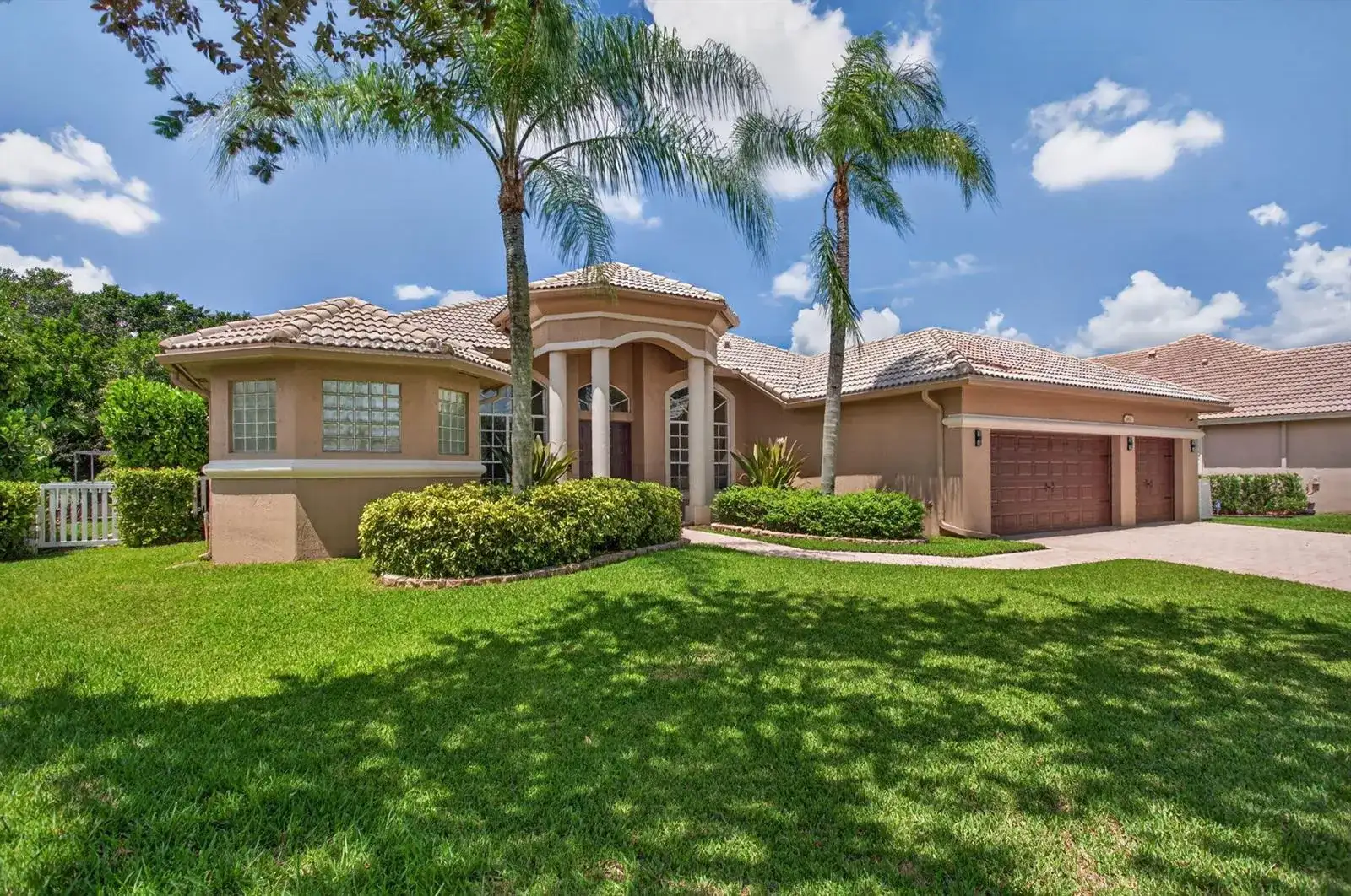 6161 NW 53RD Circle, Coral Springs FL 33067 photo 2