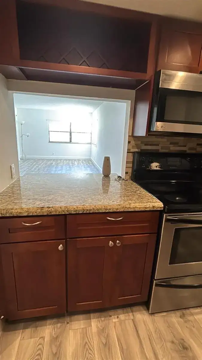 220 LAKEVIEW Drive # 103, Weston FL 33326 photo 4