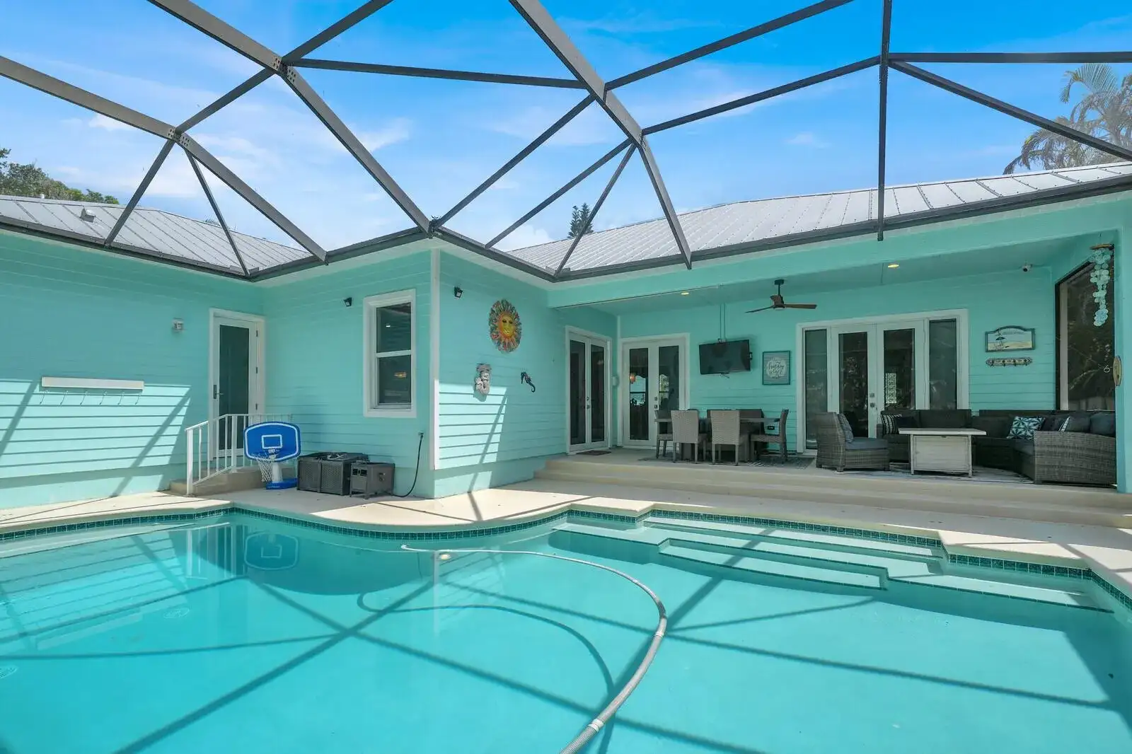 1870 NE VICTORIAN Lane, Jensen Beach FL 34957 photo 5