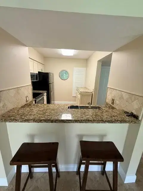 1035 LAKE SHORE Drive # 103, Lake Park FL 33403 photo 5