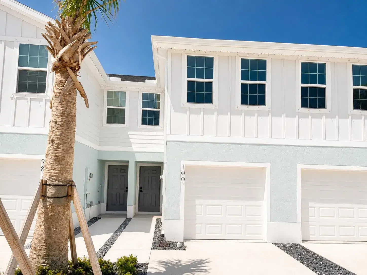 100 Savannah Lakes Boulevard, Fort Pierce FL 34982