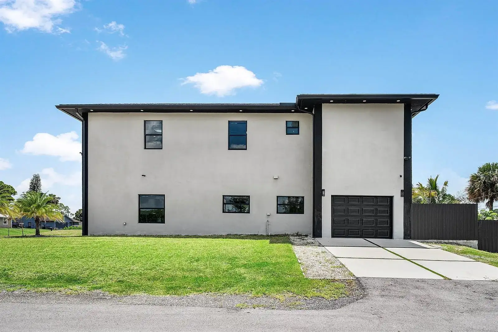 641 Marshall Road, West Palm Beach FL 33413 photo 4