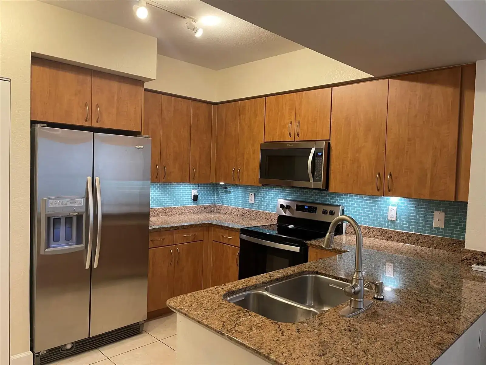 1830 Radius Drive, Hollywood FL 33020 photo 4