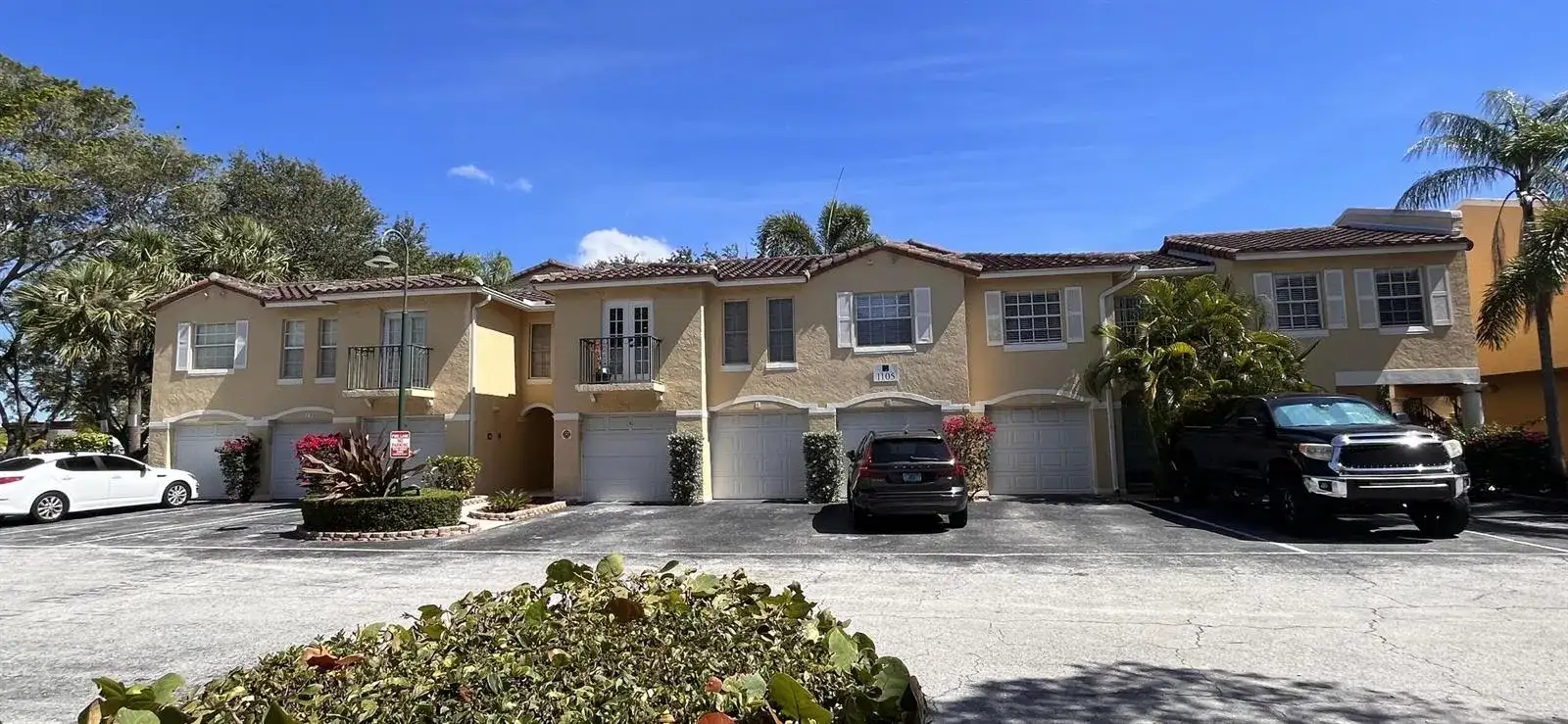 1105 Lake Shore Drive # 104, Lake Park FL 33403 photo 2