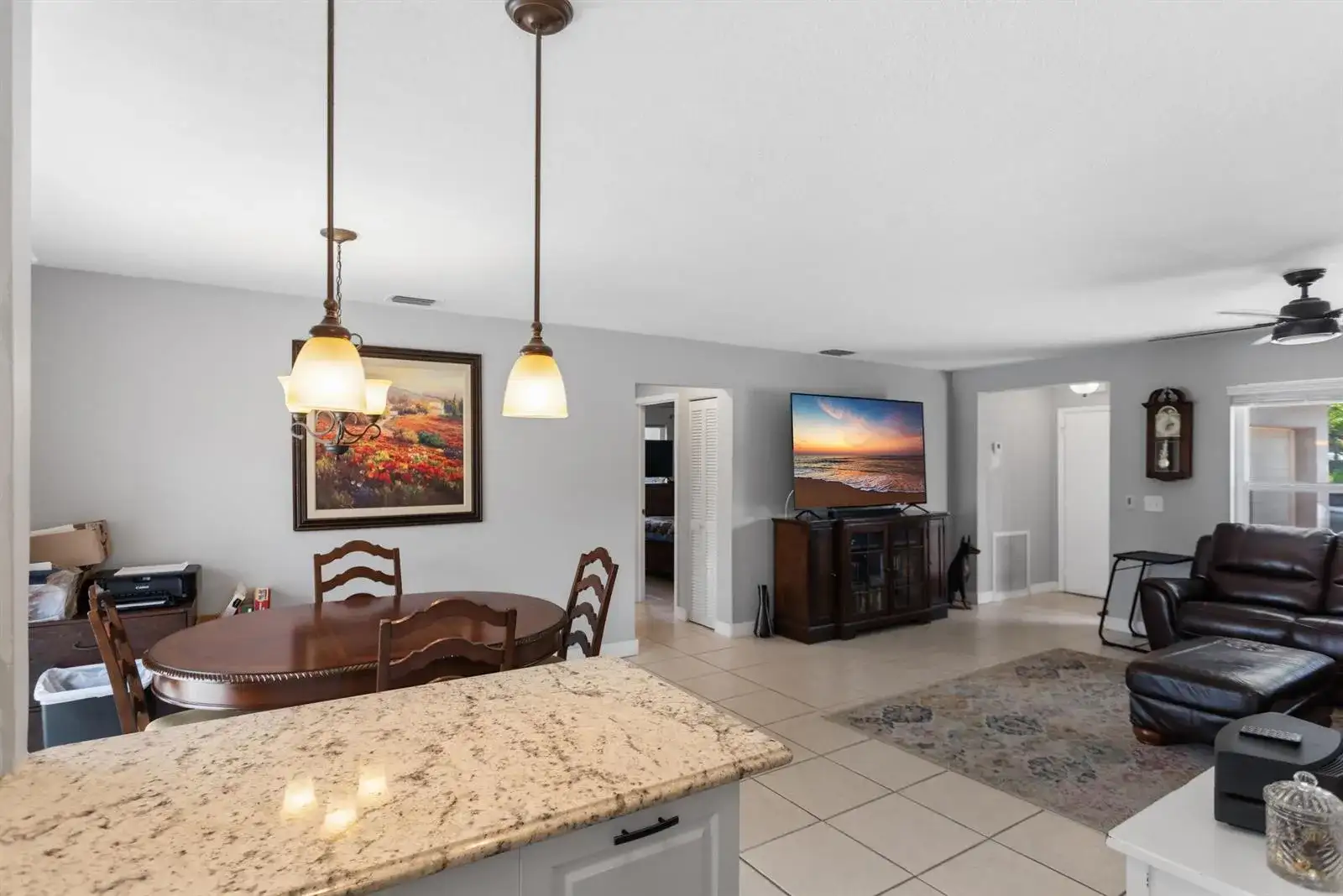 8621 NW 3RD Street, Pembroke Pines FL 33024 photo 4