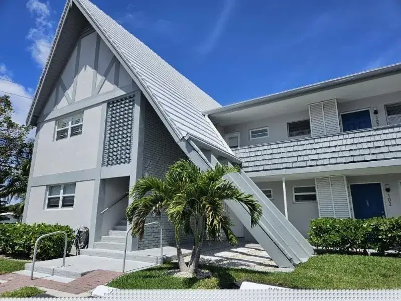 2801 NE 33RD Court # 101, Fort Lauderdale FL 33306