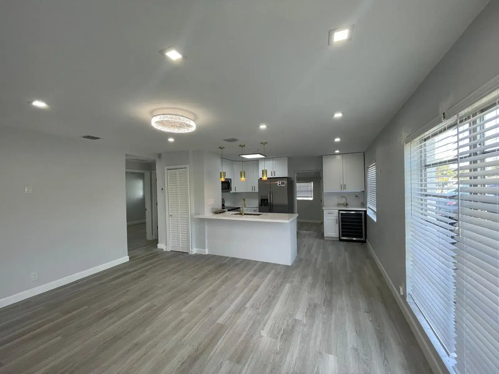 431 NW 33RD Terrace, Lauderhill FL 33311 photo 3
