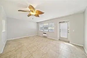 114 NORTHAMPTON F # 114, West Palm Beach FL 33417
