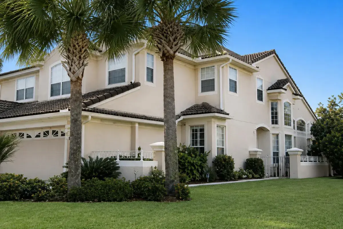 1686 SW Harbour Isles Circle, Port St. Lucie FL 34986